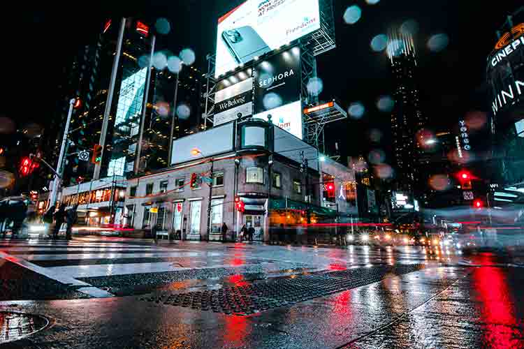 Yonge-Dundas Square