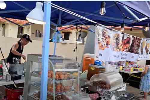 Chamor Night Market