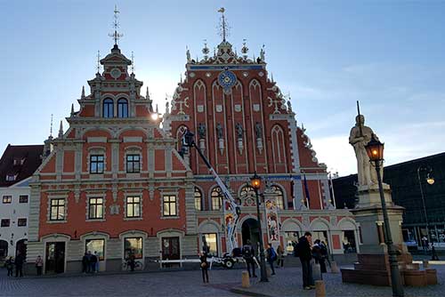 The house of Blackheads